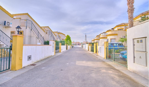 Wiederverkauf - Villa - Los Montesinos - Costa Blanca