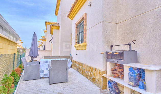 Wiederverkauf - Villa - Los Montesinos - Costa Blanca