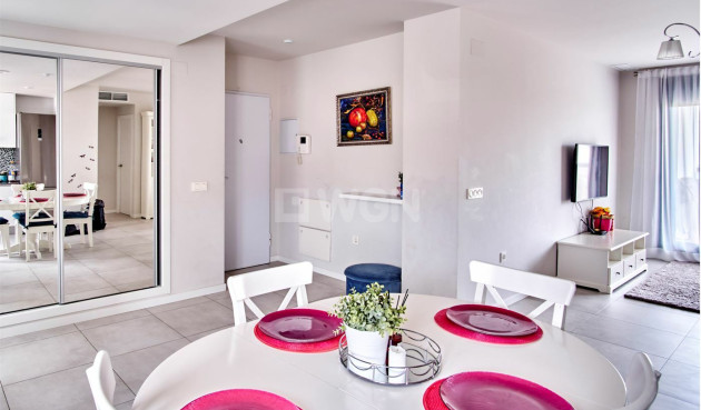 Odsprzedaż - Mieszkanie w bloku - Mil Palmeras - Costa Blanca