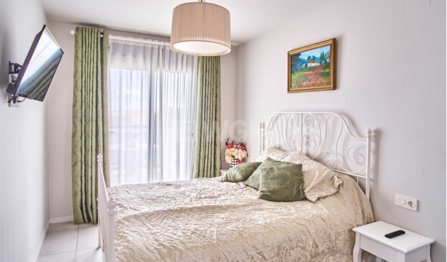 Odsprzedaż - Mieszkanie w bloku - Mil Palmeras - Costa Blanca