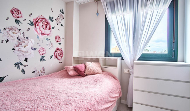 Odsprzedaż - Mieszkanie w bloku - Mil Palmeras - Costa Blanca