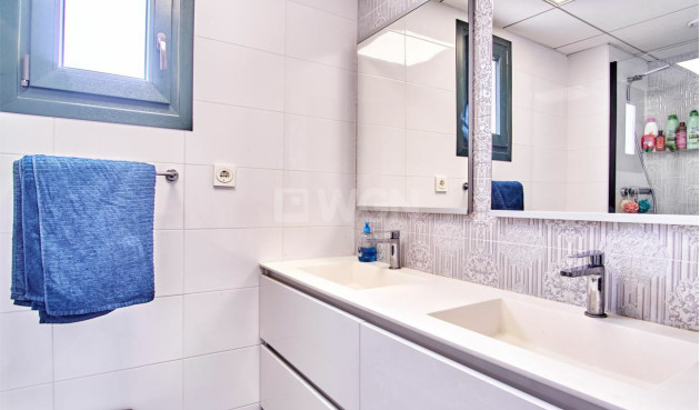 Odsprzedaż - Mieszkanie w bloku - Mil Palmeras - Costa Blanca