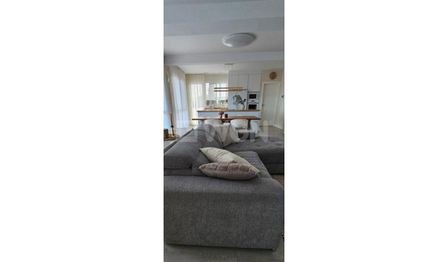 Odsprzedaż - Villa - Orihuela - Inland