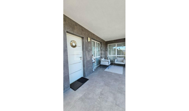 Odsprzedaż - Villa - Orihuela - Inland