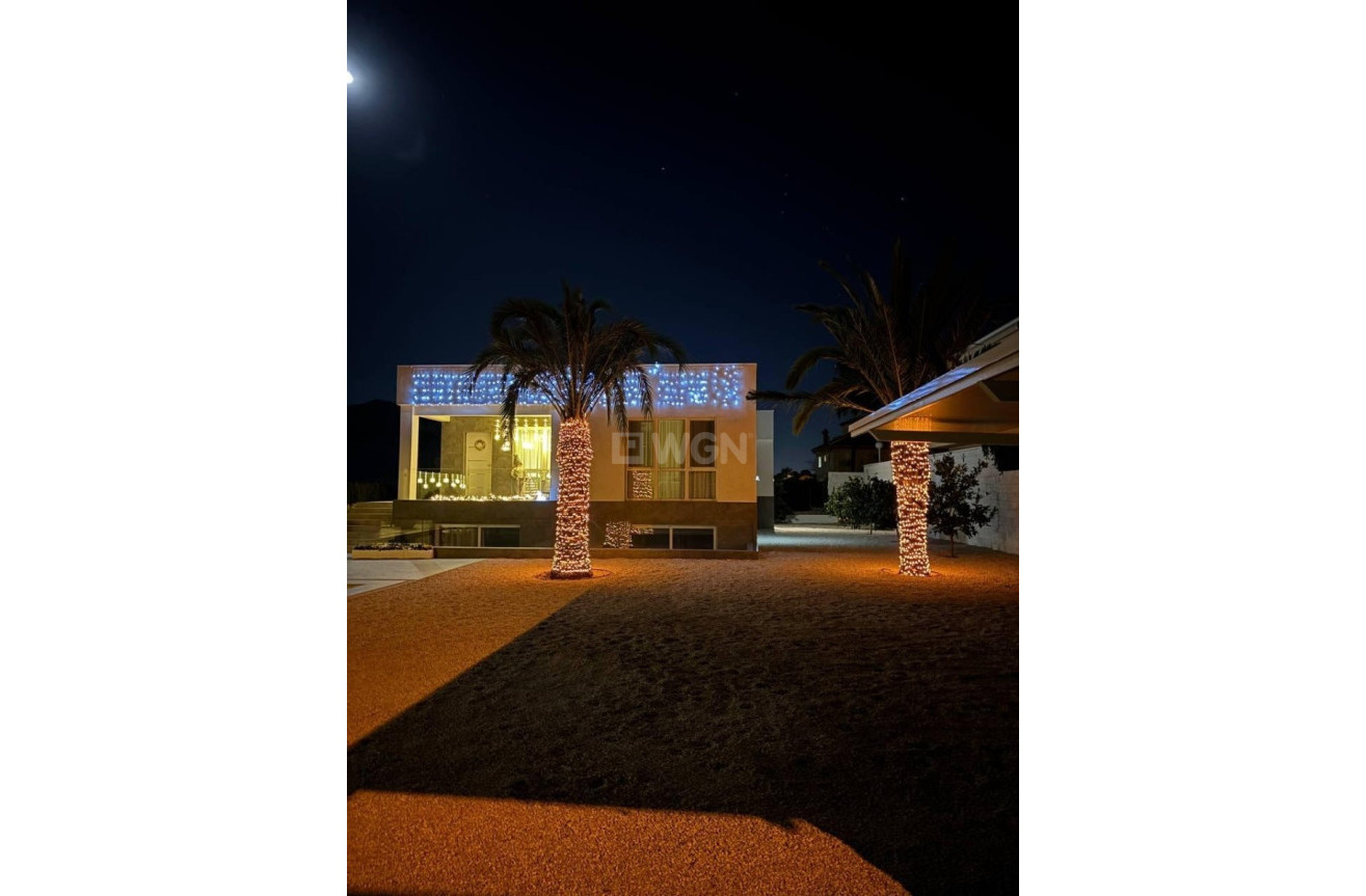 Odsprzedaż - Villa - Orihuela - Inland