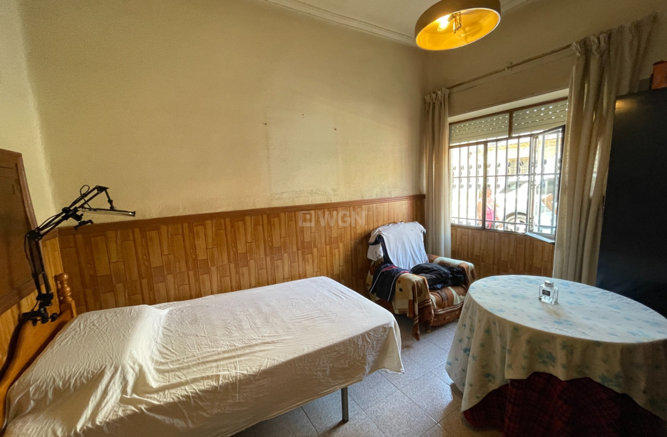 Odsprzedaż - Kamienica - Benejúzar - Inland