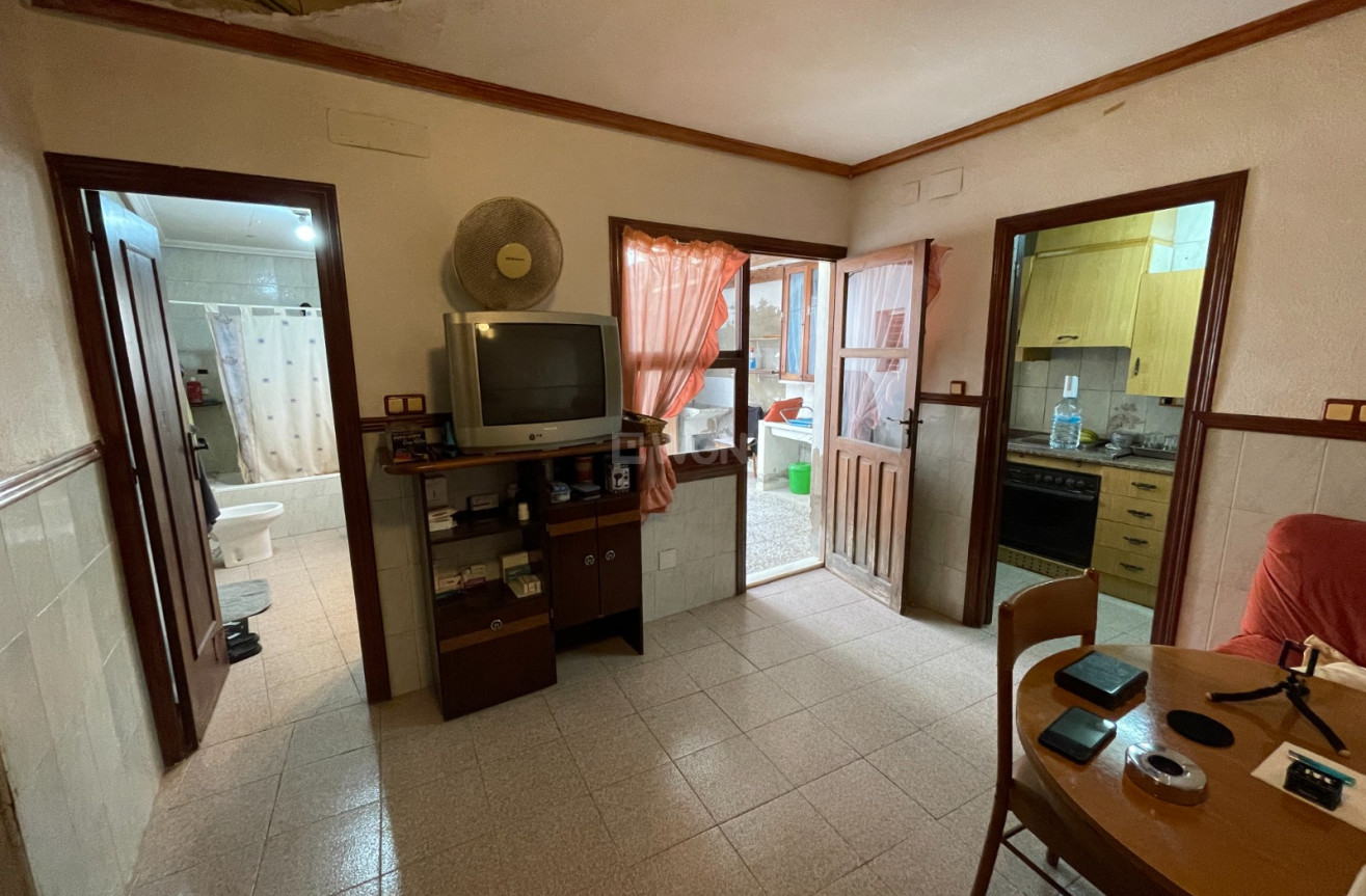 Odsprzedaż - Kamienica - Benejúzar - Inland