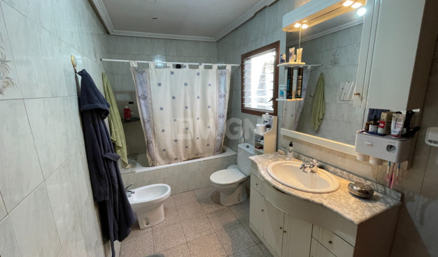 Odsprzedaż - Kamienica - Benejúzar - Inland