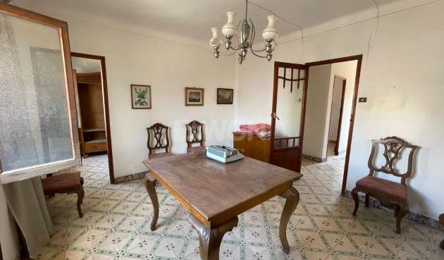 Odsprzedaż - Kamienica - Benejúzar - Inland