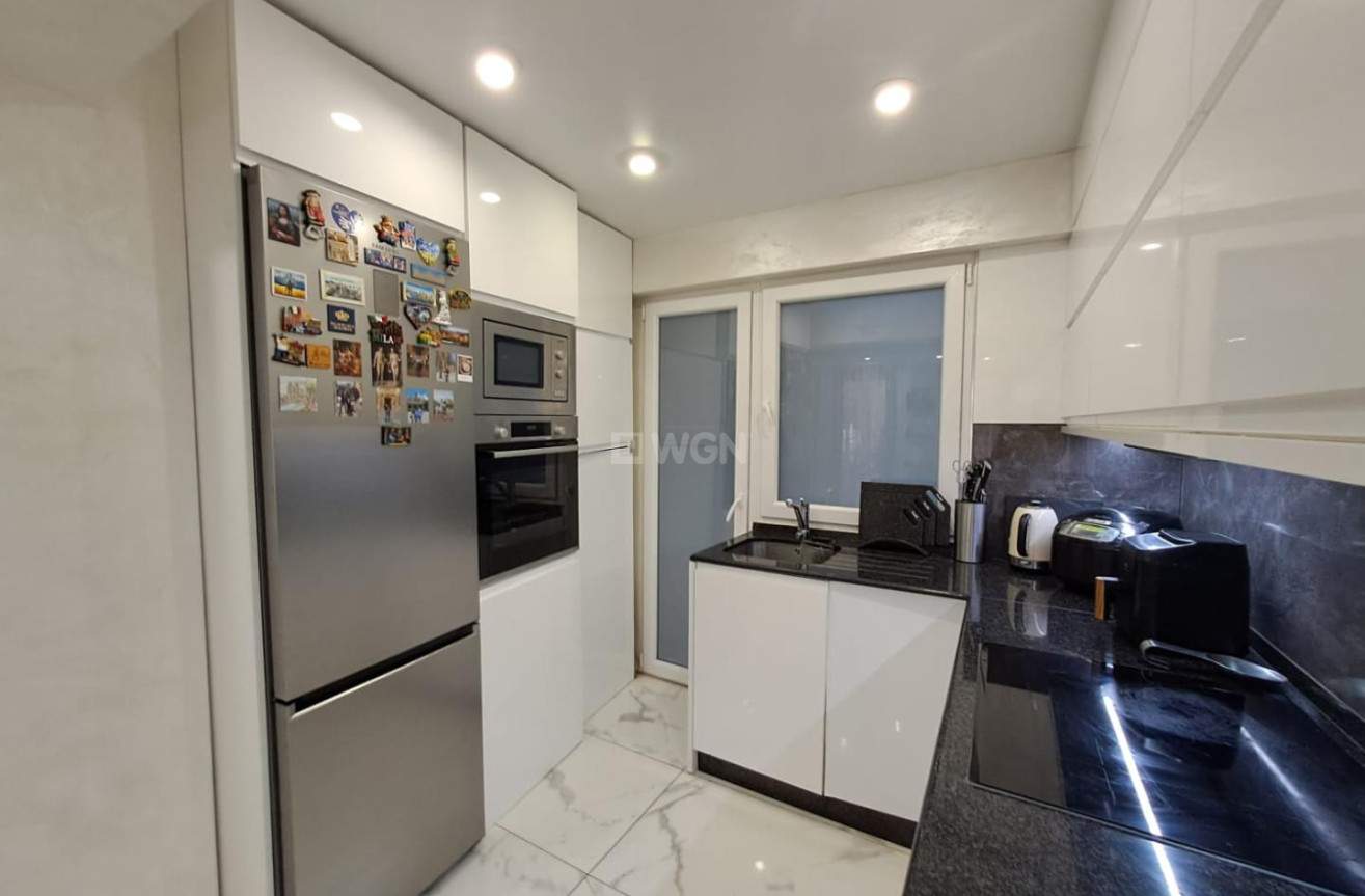 Odsprzedaż - Mieszkanie w bloku - Torrevieja - Costa Blanca