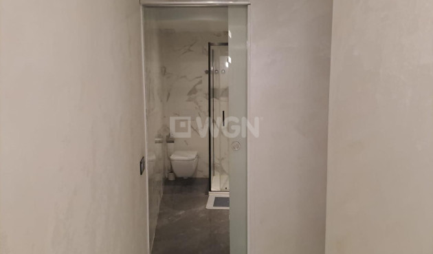 Odsprzedaż - Mieszkanie w bloku - Torrevieja - Costa Blanca