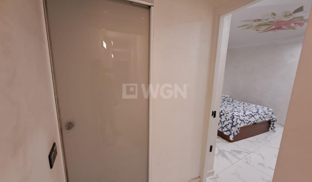 Odsprzedaż - Mieszkanie w bloku - Torrevieja - Costa Blanca