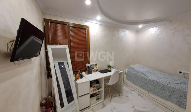 Odsprzedaż - Mieszkanie w bloku - Torrevieja - Costa Blanca