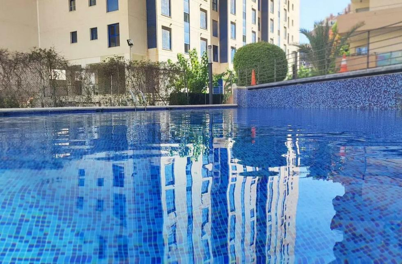 Odsprzedaż - Mieszkanie w bloku - Villajoyosa - Costa Blanca