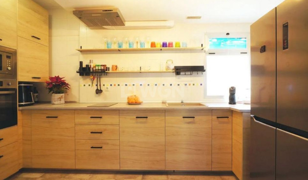 Odsprzedaż - Mieszkanie w bloku - Villajoyosa - Costa Blanca