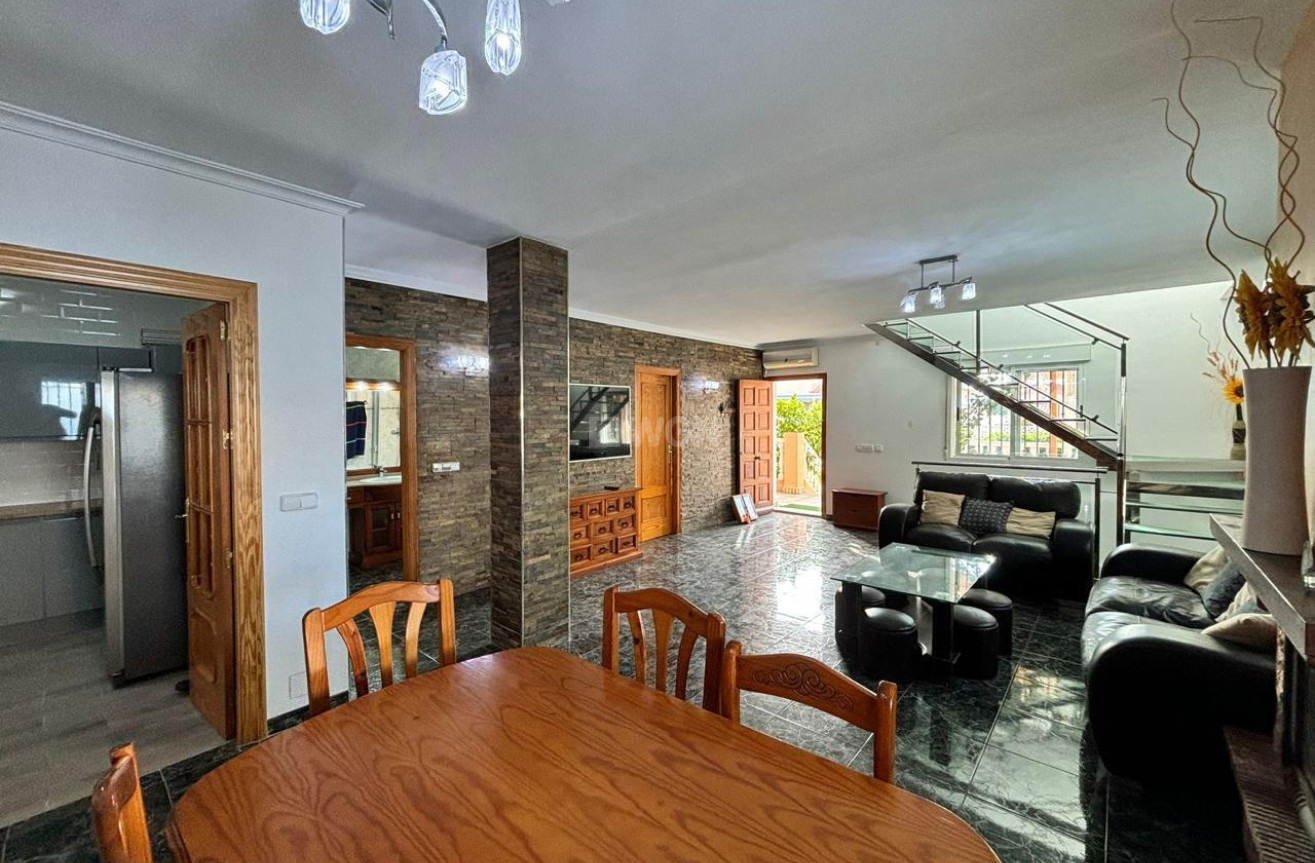 Odsprzedaż - Villa - Cartagena - Costa Calida