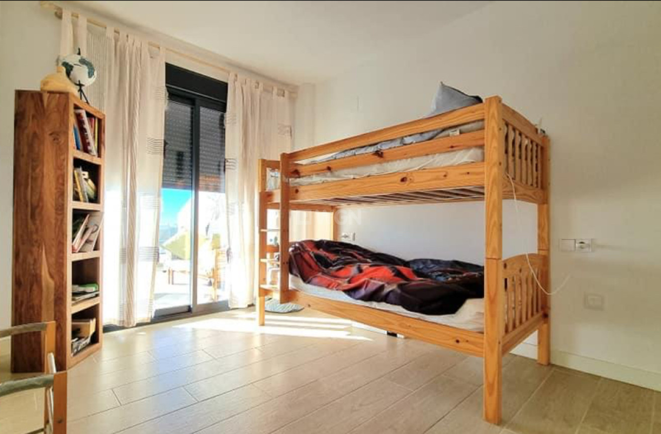 Odsprzedaż - Villa - Benidorm - Costa Blanca