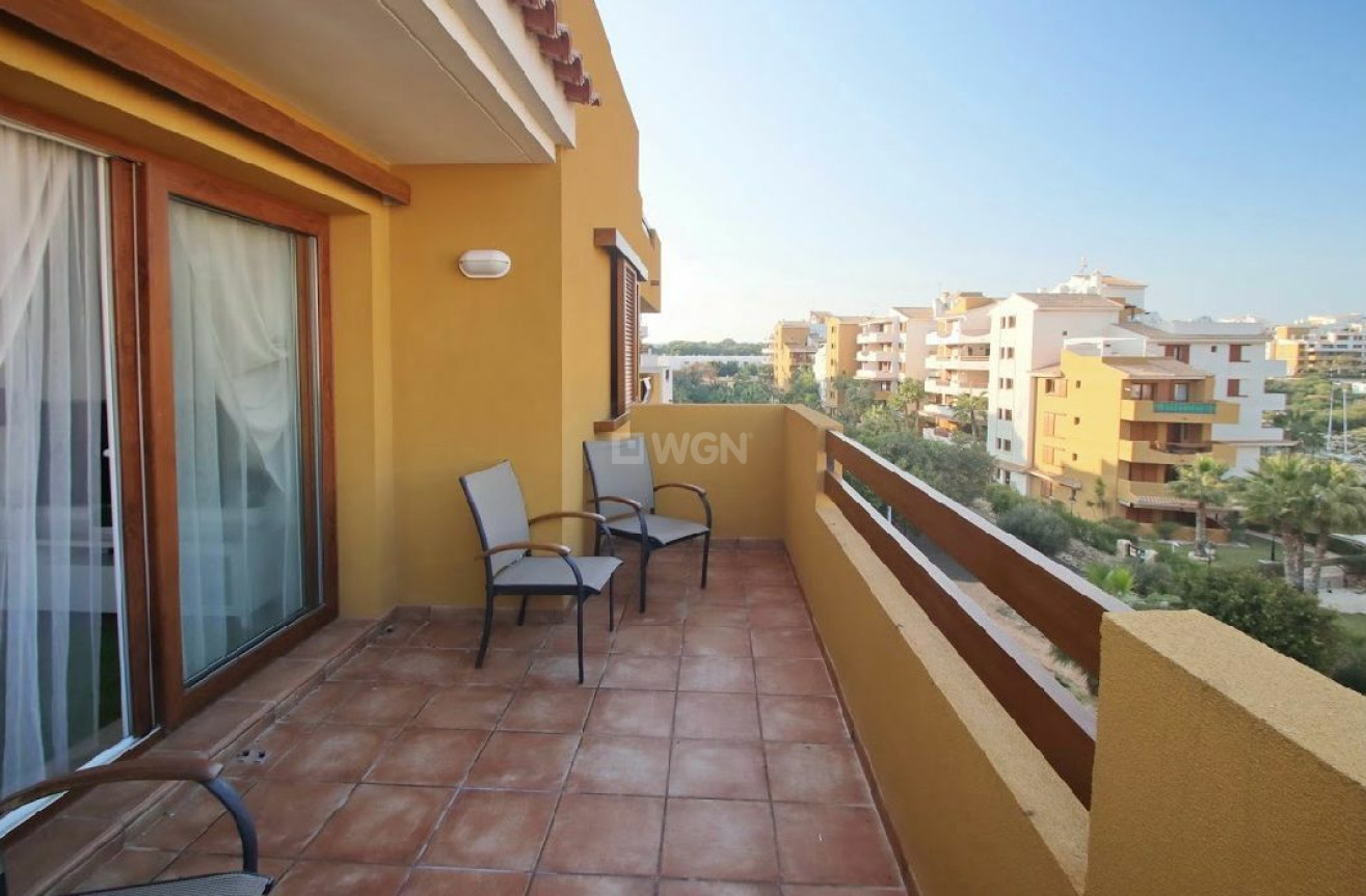 Odsprzedaż - Mieszkanie w bloku - Torrevieja - Costa Blanca