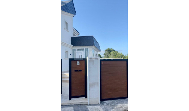 Odsprzedaż - Villa - Polop - Costa Blanca