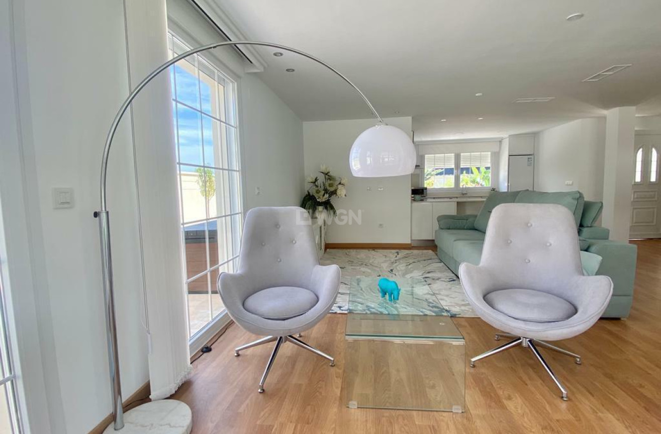 Odsprzedaż - Villa - Polop - Costa Blanca