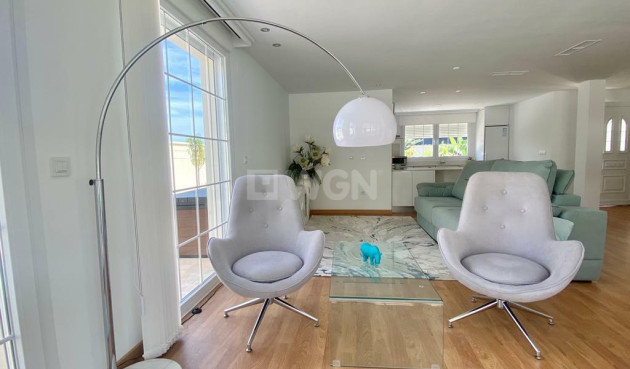 Odsprzedaż - Villa - Polop - Costa Blanca