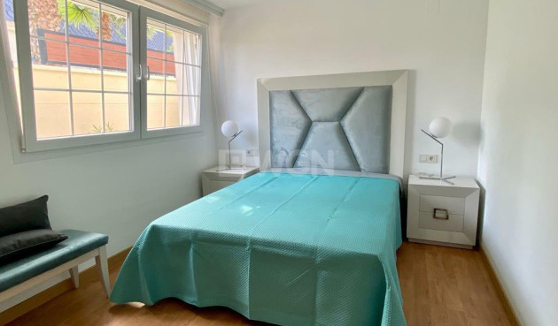 Odsprzedaż - Villa - Polop - Costa Blanca