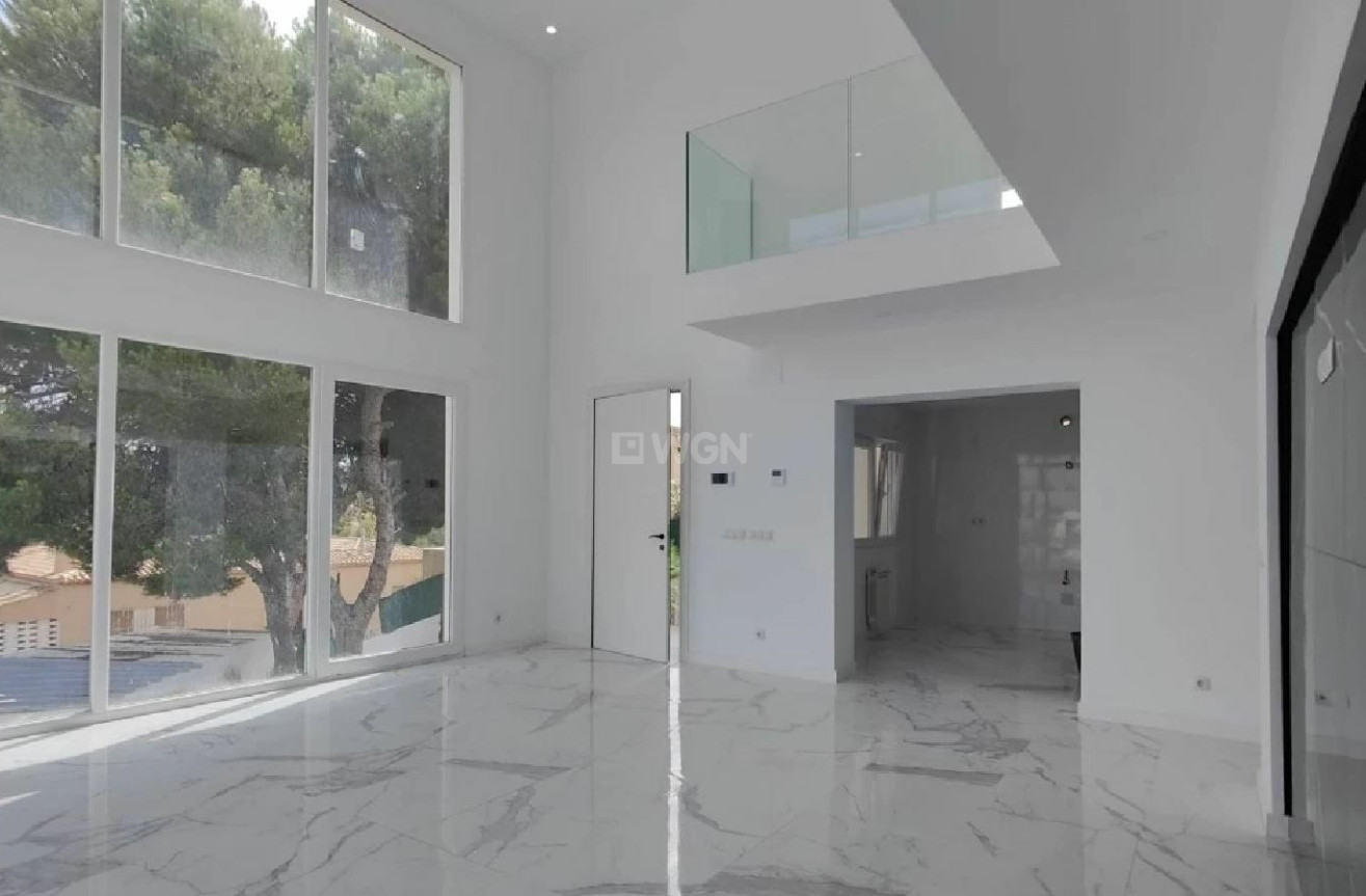 Resale - Villa - Torrevieja - Costa Blanca