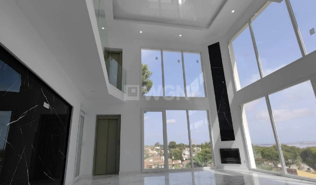 Resale - Villa - Torrevieja - Costa Blanca