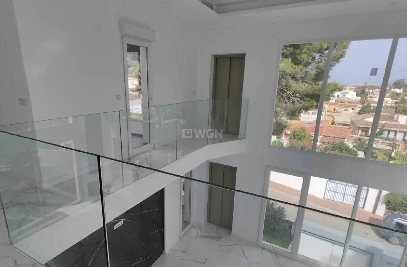 Resale - Villa - Torrevieja - Costa Blanca