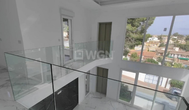 Resale - Villa - Torrevieja - Costa Blanca