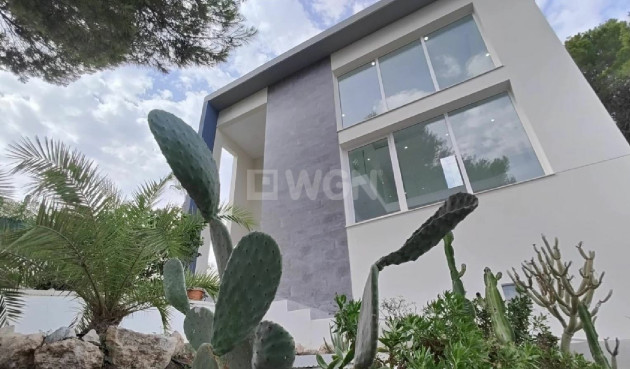 Resale - Villa - Torrevieja - Costa Blanca