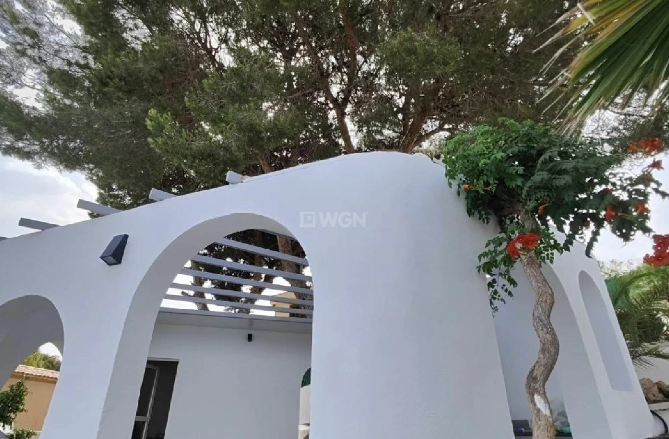 Resale - Villa - Torrevieja - Costa Blanca