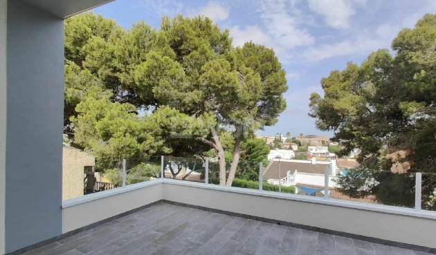 Resale - Villa - Torrevieja - Costa Blanca