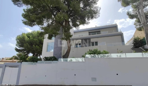 Resale - Villa - Torrevieja - Costa Blanca