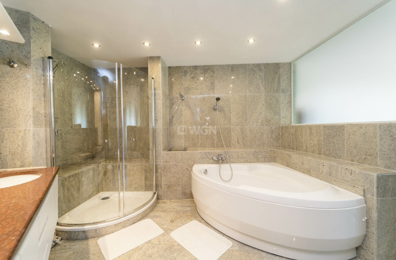 Odsprzedaż - Villa - Calpe - Costa Blanca