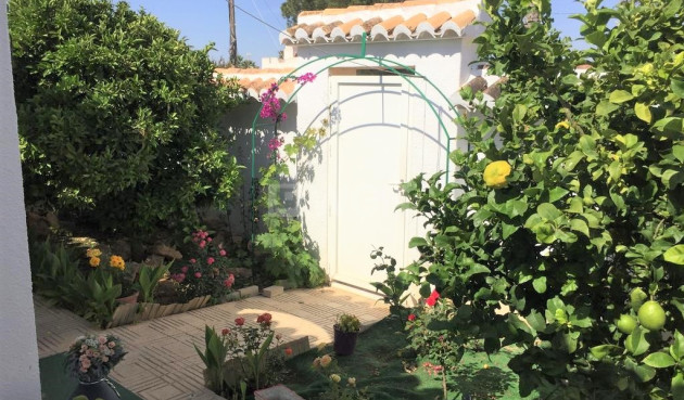Resale - Villa - Torrevieja - Costa Blanca