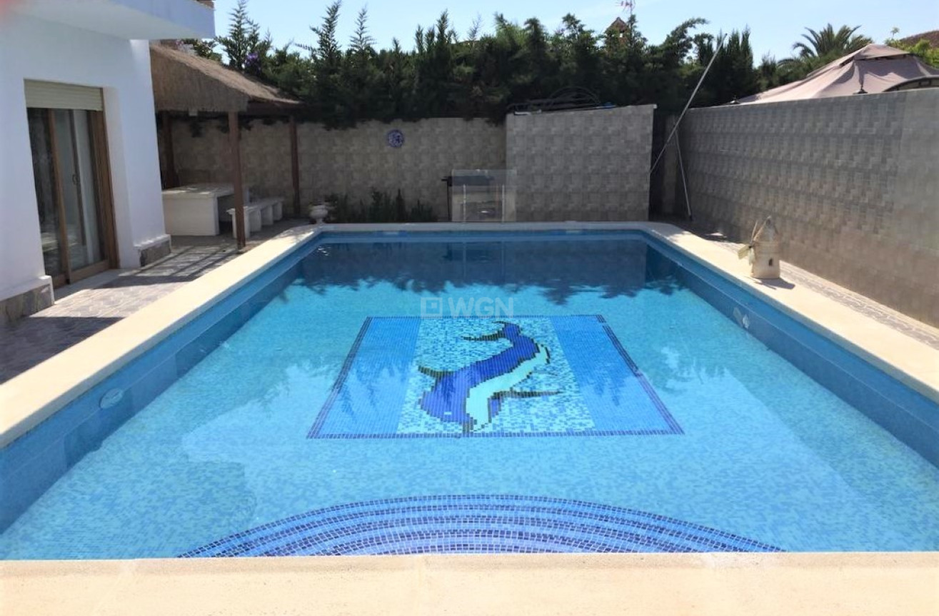 Resale - Villa - Torrevieja - Costa Blanca