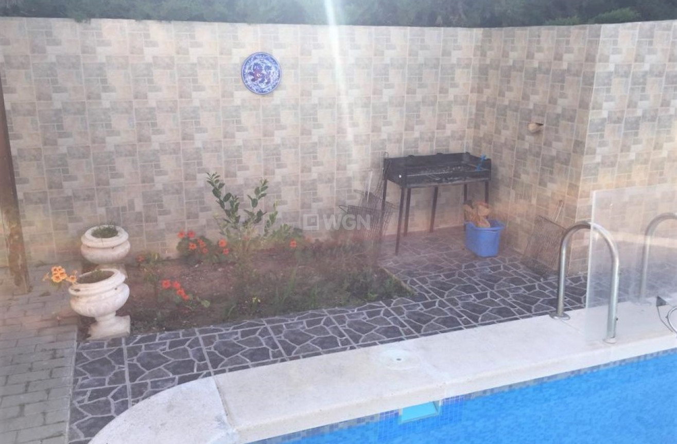 Resale - Villa - Torrevieja - Costa Blanca