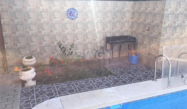 Resale - Villa - Torrevieja - Costa Blanca