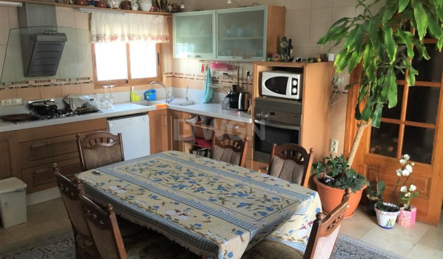 Resale - Villa - Torrevieja - Costa Blanca