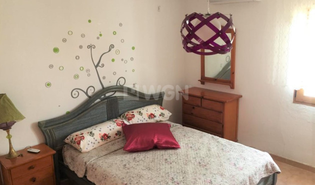 Resale - Villa - Torrevieja - Costa Blanca