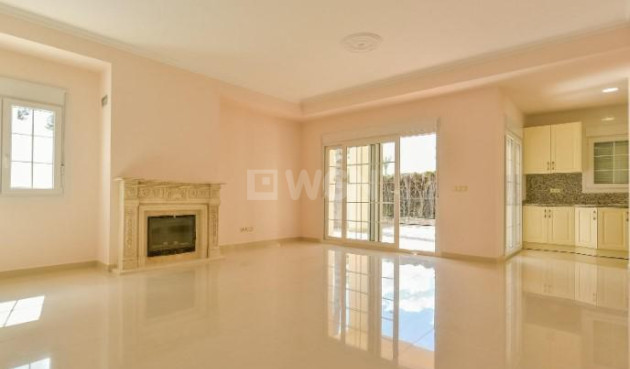 Odsprzedaż - Villa - Cabo Roig - Costa Blanca