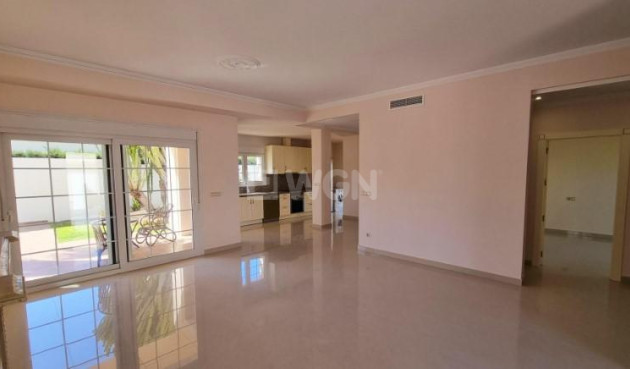 Odsprzedaż - Villa - Cabo Roig - Costa Blanca