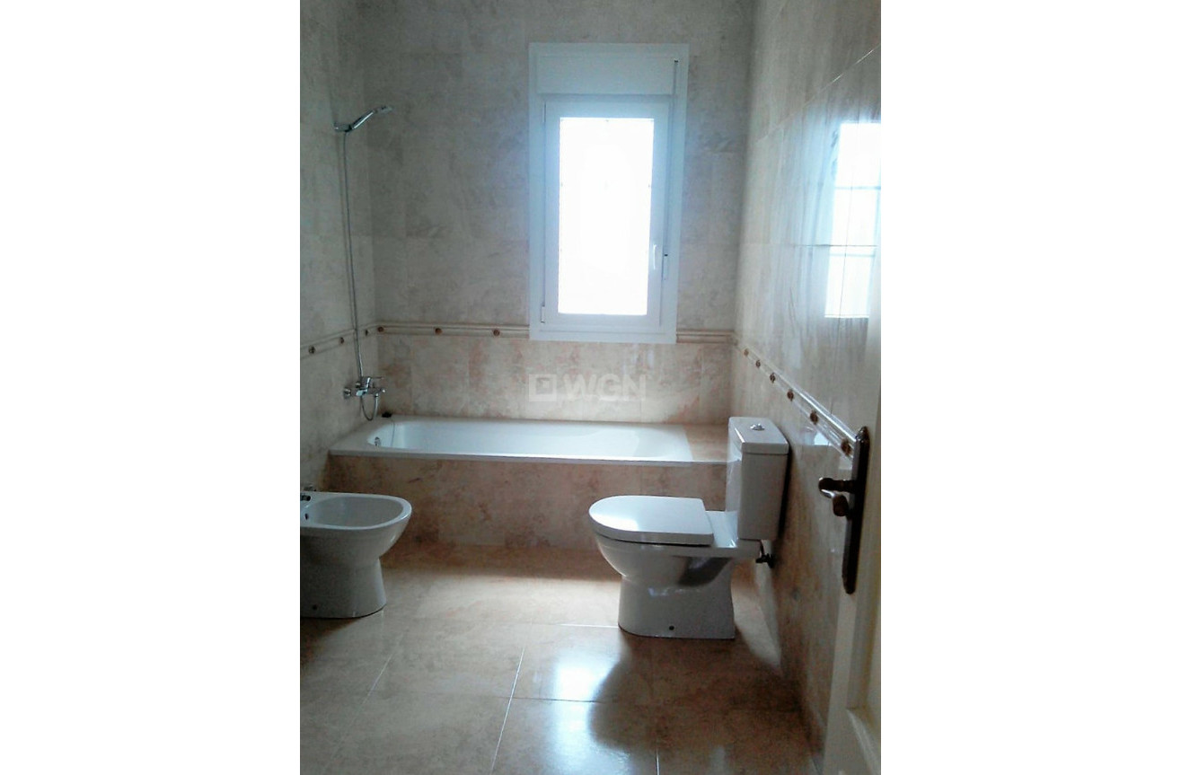 Odsprzedaż - Villa - Cabo Roig - Costa Blanca