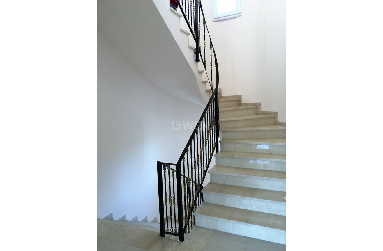 Odsprzedaż - Villa - Cabo Roig - Costa Blanca