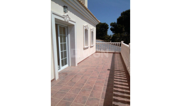 Odsprzedaż - Villa - Cabo Roig - Costa Blanca