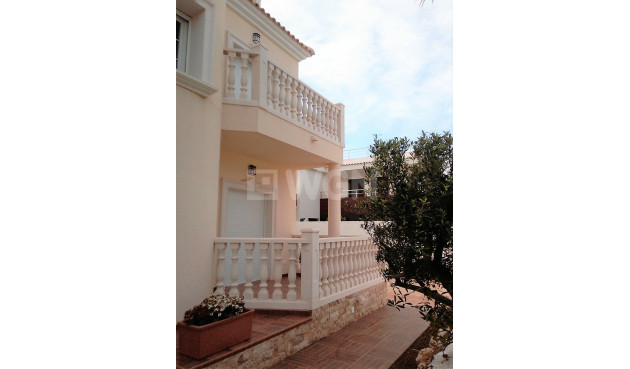 Odsprzedaż - Villa - Cabo Roig - Costa Blanca