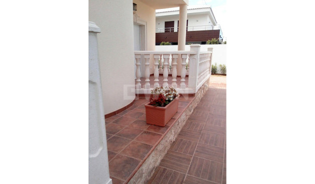 Odsprzedaż - Villa - Cabo Roig - Costa Blanca