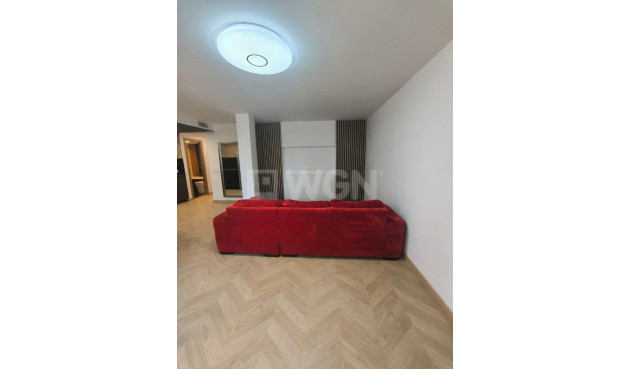 Resale - Apartment / flat - Torrevieja - Costa Blanca