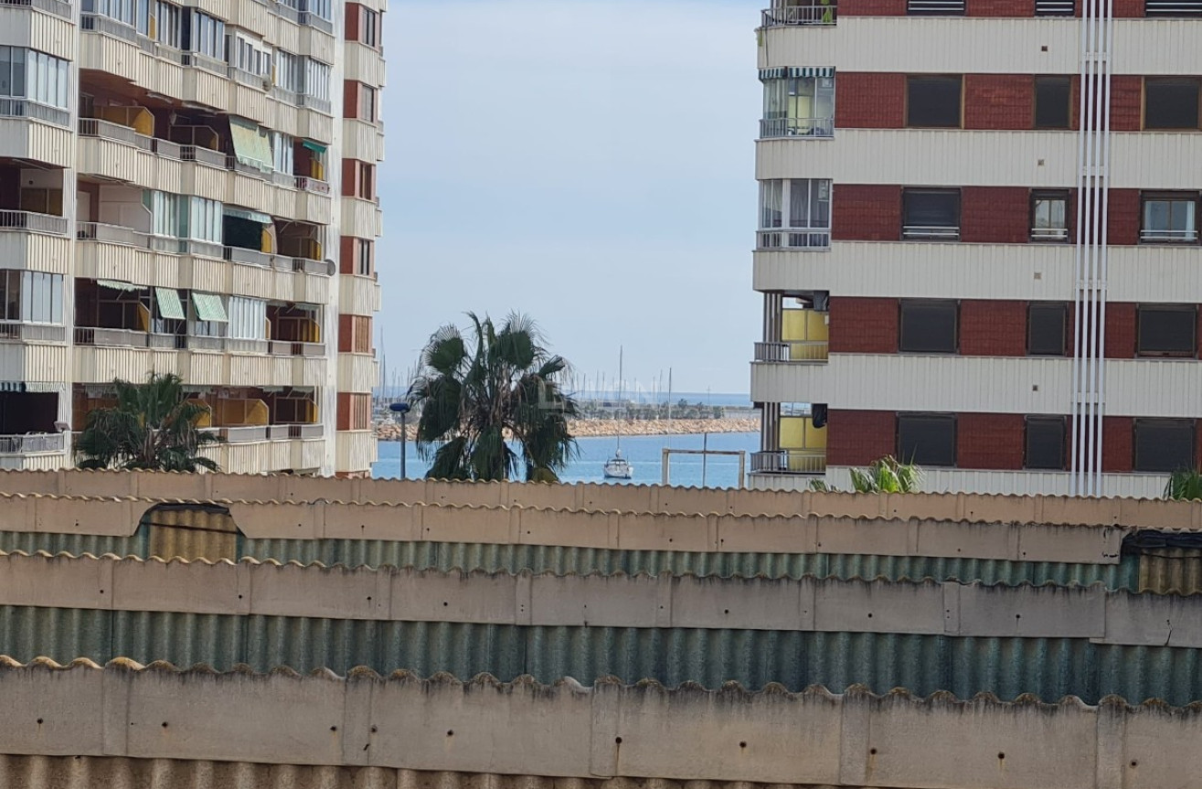 Resale - Apartment / flat - Torrevieja - Costa Blanca